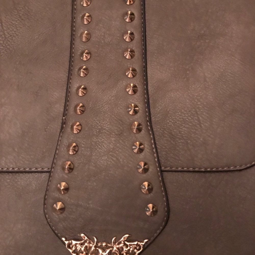 Grey and gold purse - Picture 3 of 6